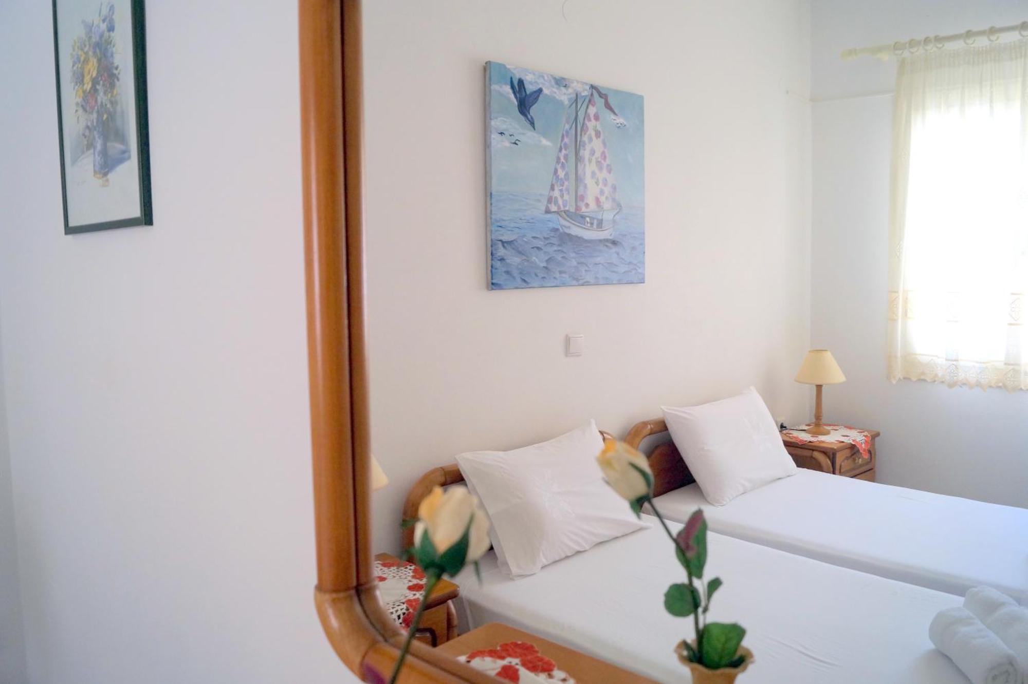 Ferienwohnung Maria & Kyros House Parga Zimmer foto